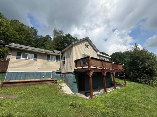 102 Sutton Ave, West Union, WV, 26456-5611 | Card Image
