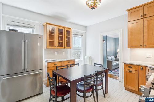 45-09 104th St, Corona, NY, 11368-2847 | Card Image