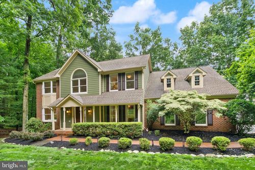 17842 Oakmont Way, Purcellville, VA, 20132-9029 | Card Image
