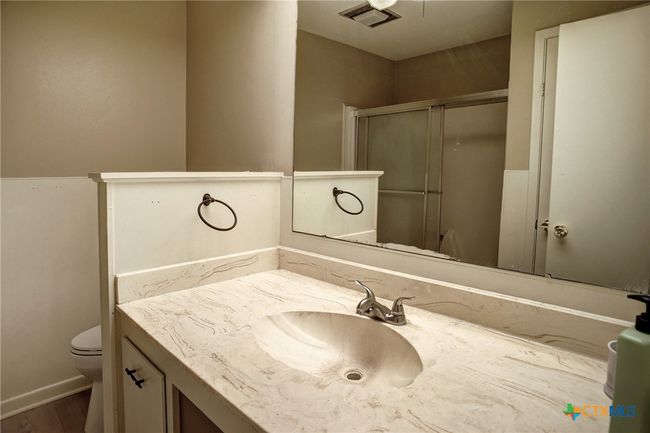 1705 Neuman St, House other with 4 bedrooms, 3 bathrooms and null parking in Gonzales TX | Image 22