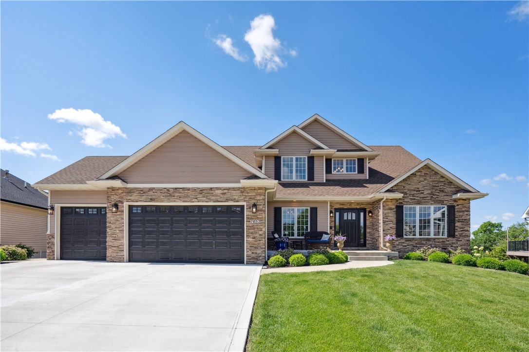 Ridgedale Ct, Johnston, IA 50131