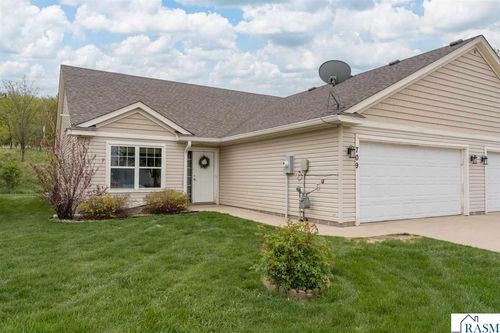 709 Tomahawk Ct, Madison Lake, MN, 56063-4002 | Card Image