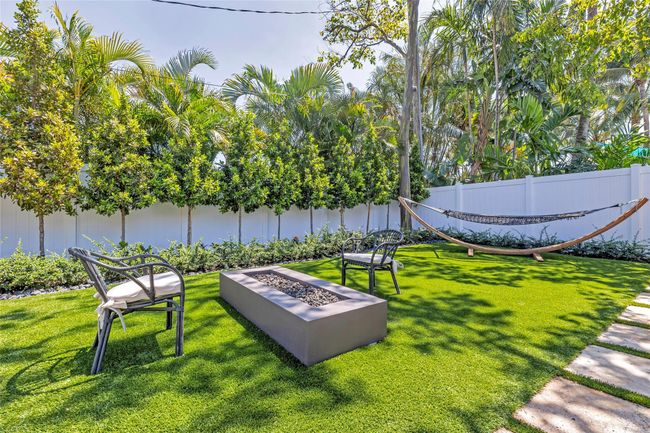 2008 Admirals Way, House other with 3 bedrooms, 3 bathrooms and null parking in Fort Lauderdale FL | Image 31