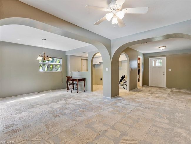 4724 Pembrooke Ln, House other with 3 bedrooms, 2 bathrooms and 2 parking in BONITA SPRINGS FL | Image 32