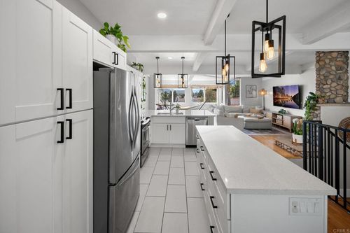 unit-34-2333 Caringa Way, Carlsbad, CA, 92009-6372 | Card Image