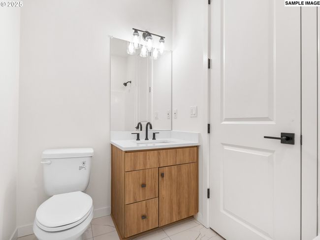 3 - 2515 Ne Killingsworth St, Condo with 2 bedrooms, 2 bathrooms and null parking in Portland OR | Image 8