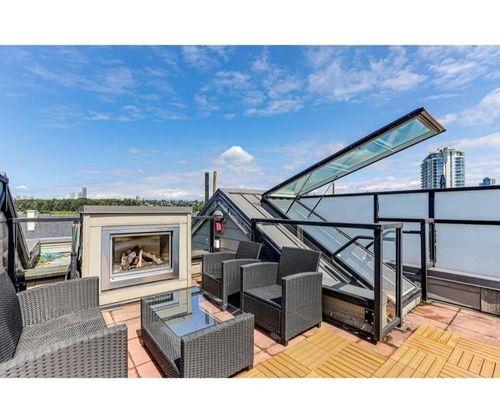 5-230 Salter St, New Westminster, BC, V3M0G1 | Card Image