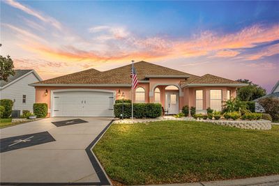 17325 Se 73 Rd Park Glen Court, House other with 3 bedrooms, 2 bathrooms and null parking in The Villages FL | Image 3