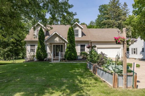 4705 County Road Ph, La Crosse, WI, 54601 | Card Image
