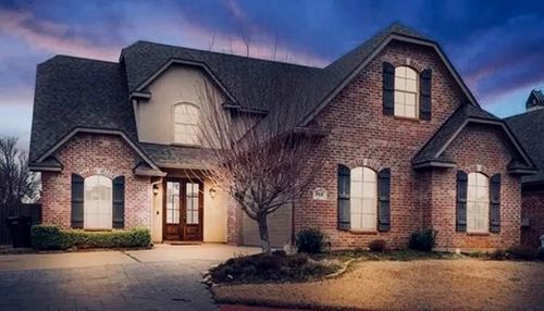 814 Dumaine Dr, Bossier City, LA, 71111-6267 | Card Image