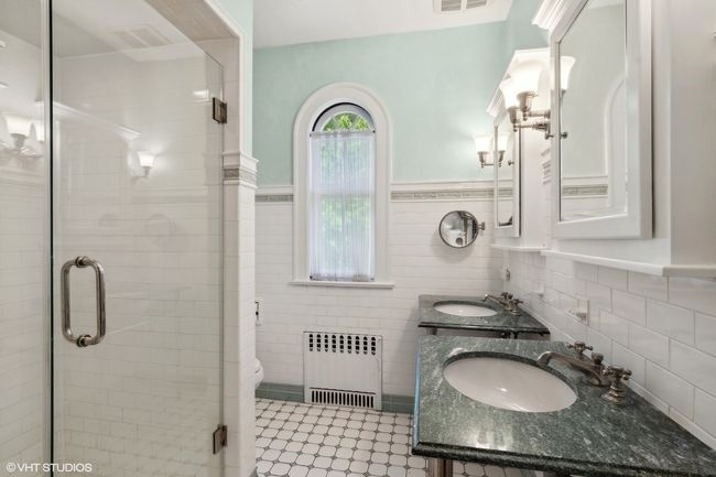 120 Abingdon Ave, House other with 6 bedrooms, 4 bathrooms and 2 parking in Kenilworth IL | Image 14