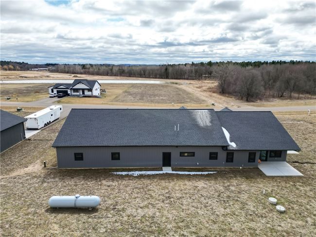 4165 667 Th Ave, House other with 3 bedrooms, 3 bathrooms and null parking in MENOMONIE WI | Image 37