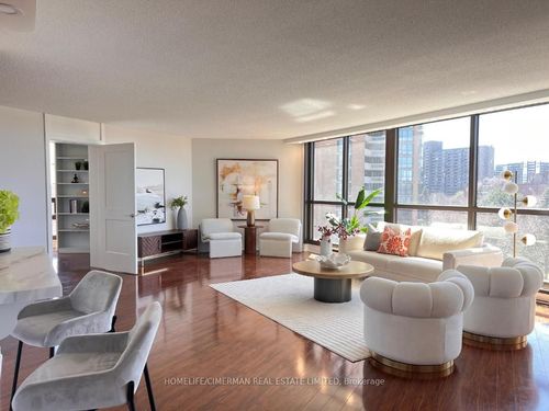 601-2010 Islington Ave, Etobicoke, ON, M9P3S8 | Card Image