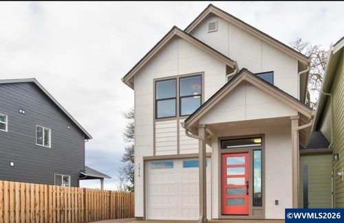 1216 S 11th St, Independence, OR, 97351-1560 | Card Image