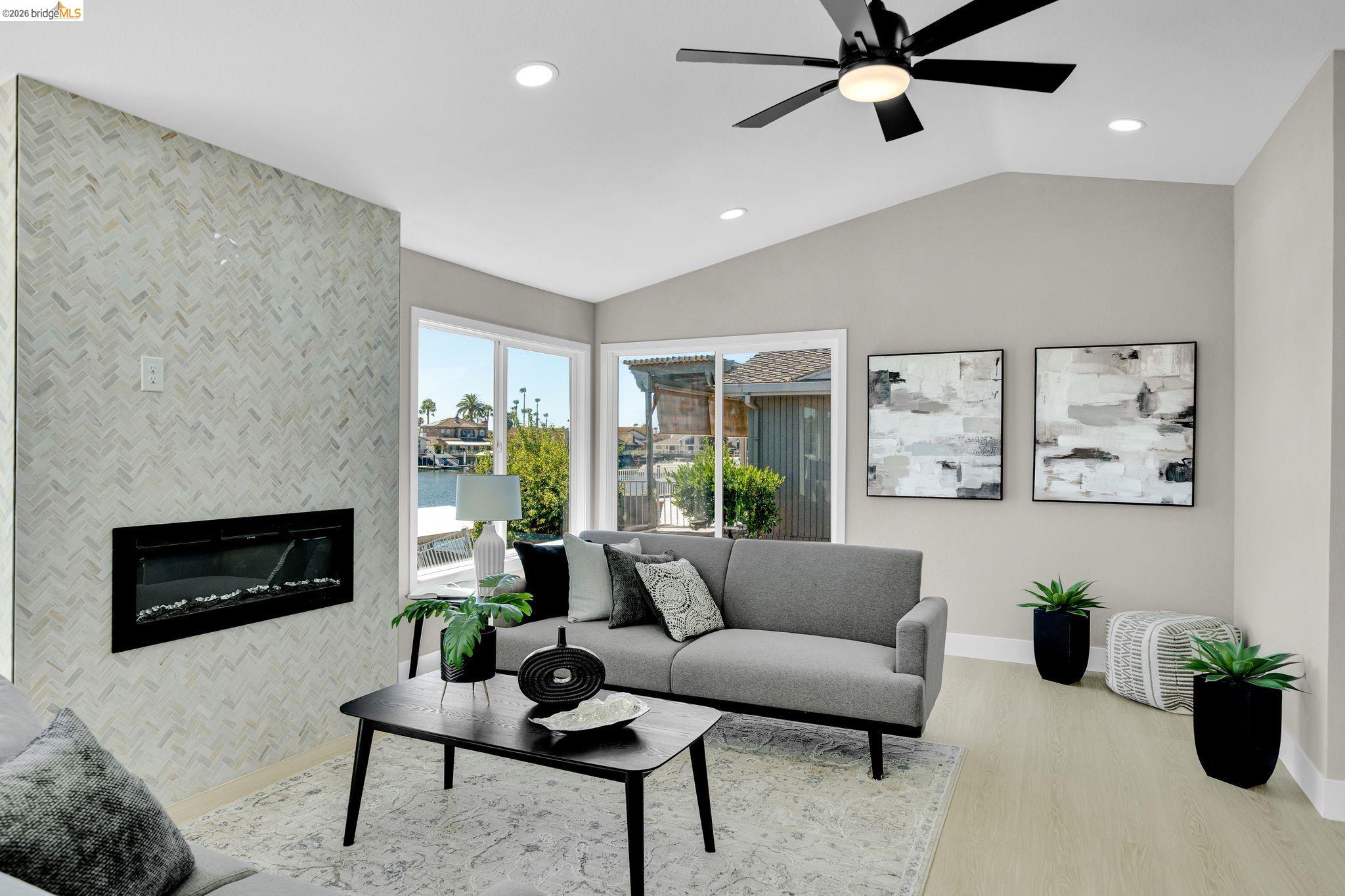 Residential in Discovery Bay 4