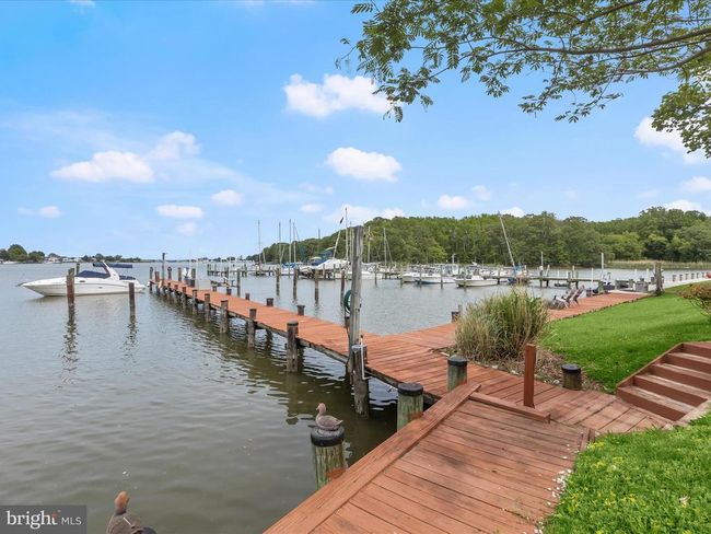 2304 Poplar Rd, House other with 4 bedrooms, 4 bathrooms and null parking in Baltimore MD | Image 58