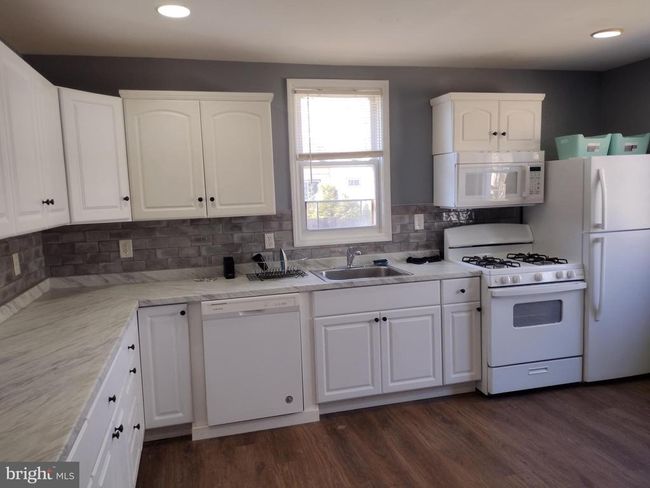 3 - 43 Bradway Ave, House other with 6 bedrooms, 2 bathrooms and null parking in Ewing NJ | Image 35