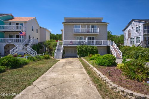1981 New River Inlet Rd, N Topsail Beach, NC, 28460-9267 | Card Image