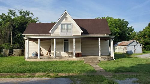 214 E Rhea Ave, Spring City, TN, 37381-5309 | Card Image