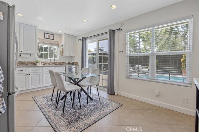 27702 Quincy St, House other with 2 bedrooms, 2 bathrooms and 2 parking in Castaic CA | Image 14