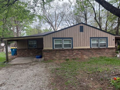 10633 Central Avenue, Indianapolis, IN, 46280 | Card Image