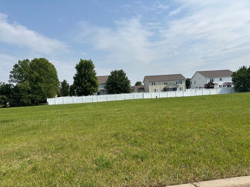 5187 Sparrow Dr, Belvidere, IL, 61008-8727 | Card Image