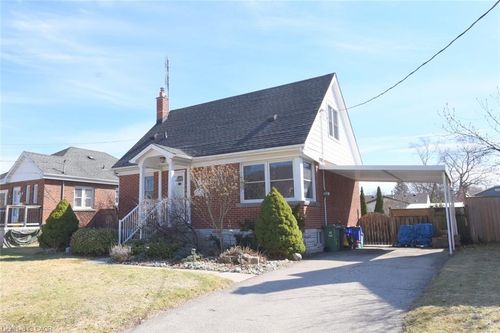 7 Cairns Ave, Dundas, ON, L9H1G2 | Card Image