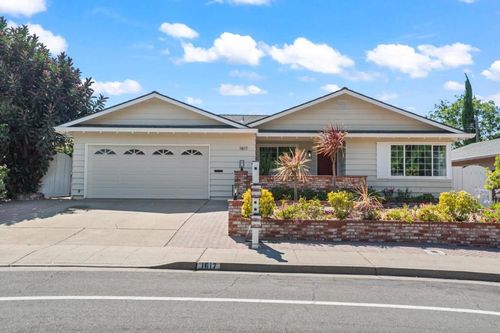 1617 Blackhawk Dr, Sunnyvale, CA, 94087-4656 | Card Image