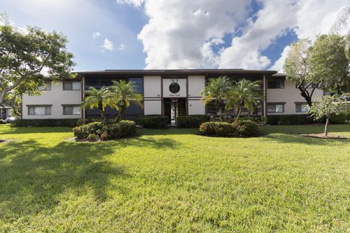 112-9584 N Belfort Cir, Tamarac, FL, 33321-1857 | Card Image