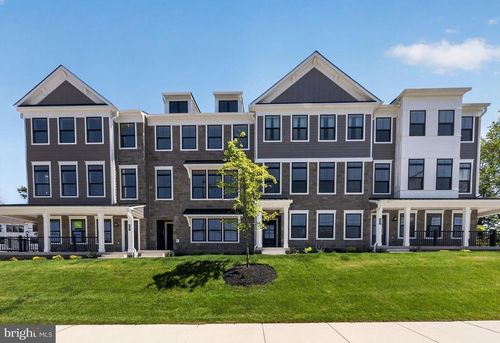 4-redford-end-407 Pennybrook Ct, FLOURTOWN, PA, 19031 | Card Image