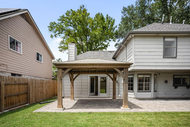 Large 12 x 12 gazebo stays | Image 29