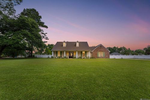 37258 Perkins Rd, Prairieville, LA, 70769-3717 | Card Image