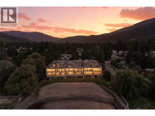 8-100 Archibald St, Sicamous, BC, V0E2V1 | Card Image