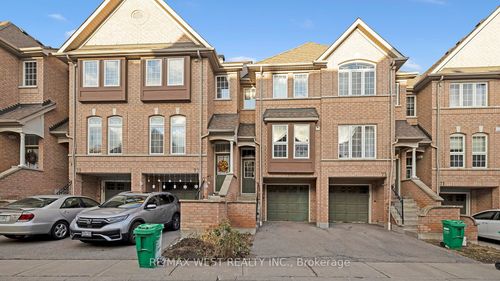 75-50 Strathaven Dr, Mississauga, ON, L5R4E7 | Card Image