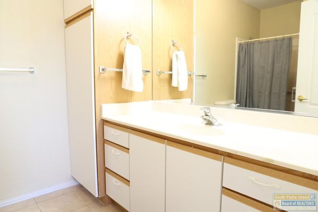 APT-1304 - 3 Ocelot Trail Rd, Condo with 2 bedrooms, 2 bathrooms and null parking in Laguna Vista TX | Image 18