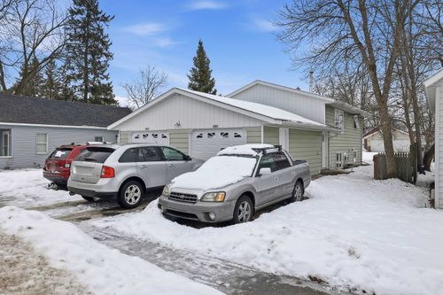 2303-2301-2303 Illinois Ave, Stevens Point, WI, 54481-3955 | Card Image