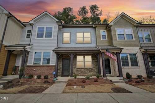 694 Wickham Ridge Rd, Apex, NC, 27539-9063 | Card Image