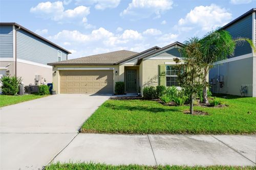 35069 Brackett Bnd, ZEPHYRHILLS, FL, 33541-8421 | Card Image