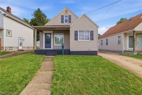 2536 Albrecht Ave, Akron, OH, 44312-2451 | Card Image