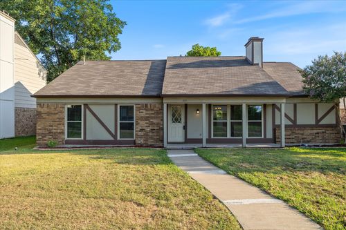 319 Southerland Ave, Mesquite, TX, 75150-5835 | Card Image