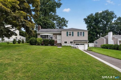 55 Dann Dr, Stamford, CT, 06905-3502 | Card Image