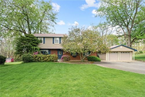 6142 Penn Dr, Butler, PA, 16002-0406 | Card Image