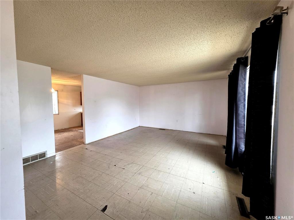 Residential in Young 2