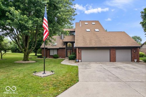 5298 Royal Troon Way, Avon, IN, 46123-7689 | Card Image