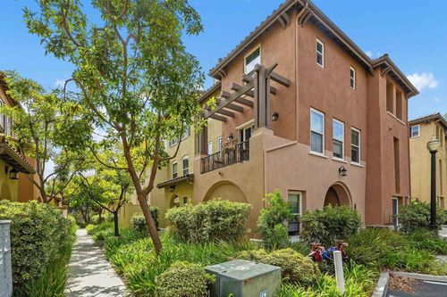 2674 Escala Cir, San Diego, CA, 92108-6720 | Card Image