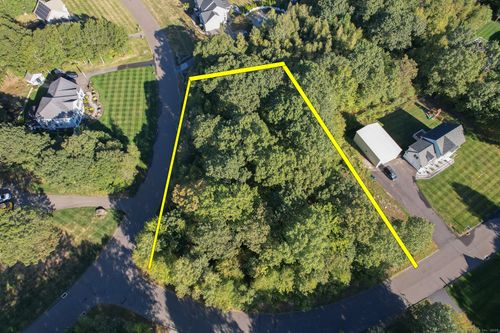 3 Pimlico Rd, Wolcott, CT, 06716-2767 | Card Image