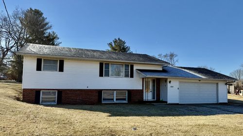 414 E Main St, Toulon, IL, 61483-9771 | Card Image