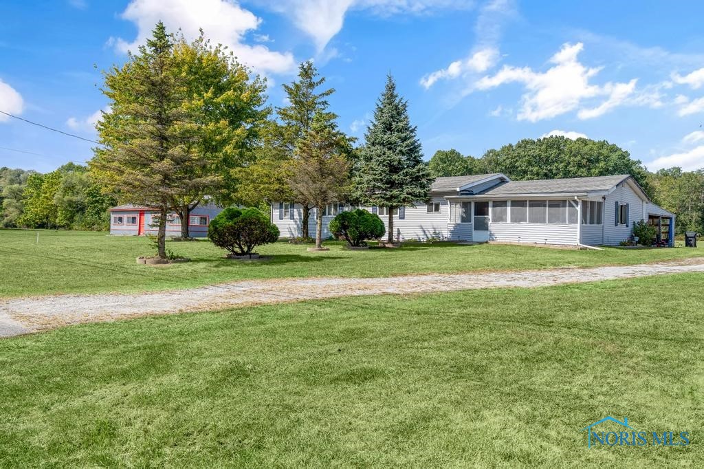 Angola Rd, Swanton, OH 43558