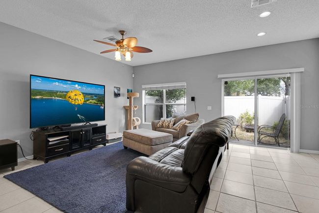 Living Room | Image 14