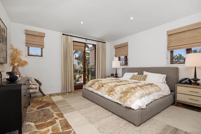 227 Neptune Ave, House other with 4 bedrooms, 3 bathrooms and null parking in Encinitas CA | Image 20